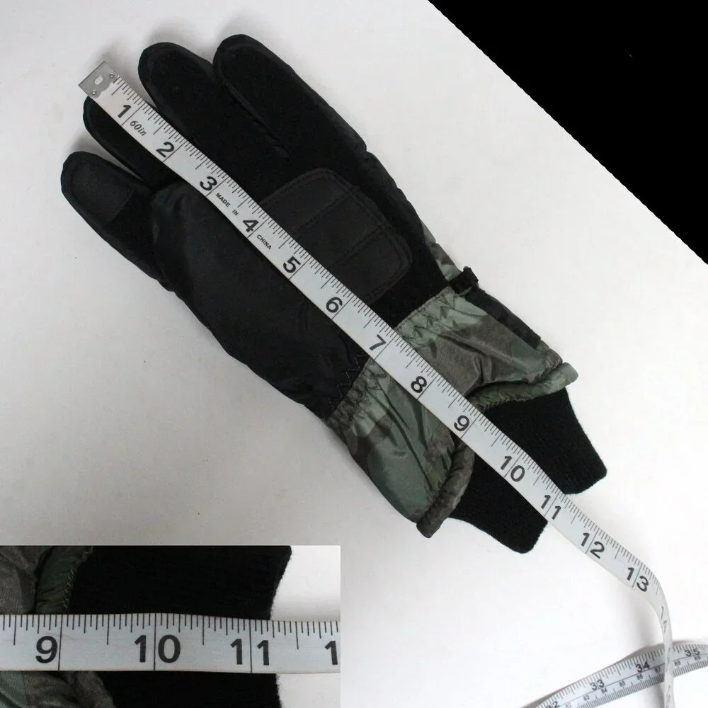 Swiss Tech L-XL Black and Camouflage Peakproof Waterproof Ski Glove